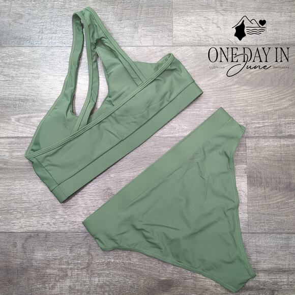 Pink Queen One Shoulder Crop Bikini Swimsuit Size L - Picture 4 of 4